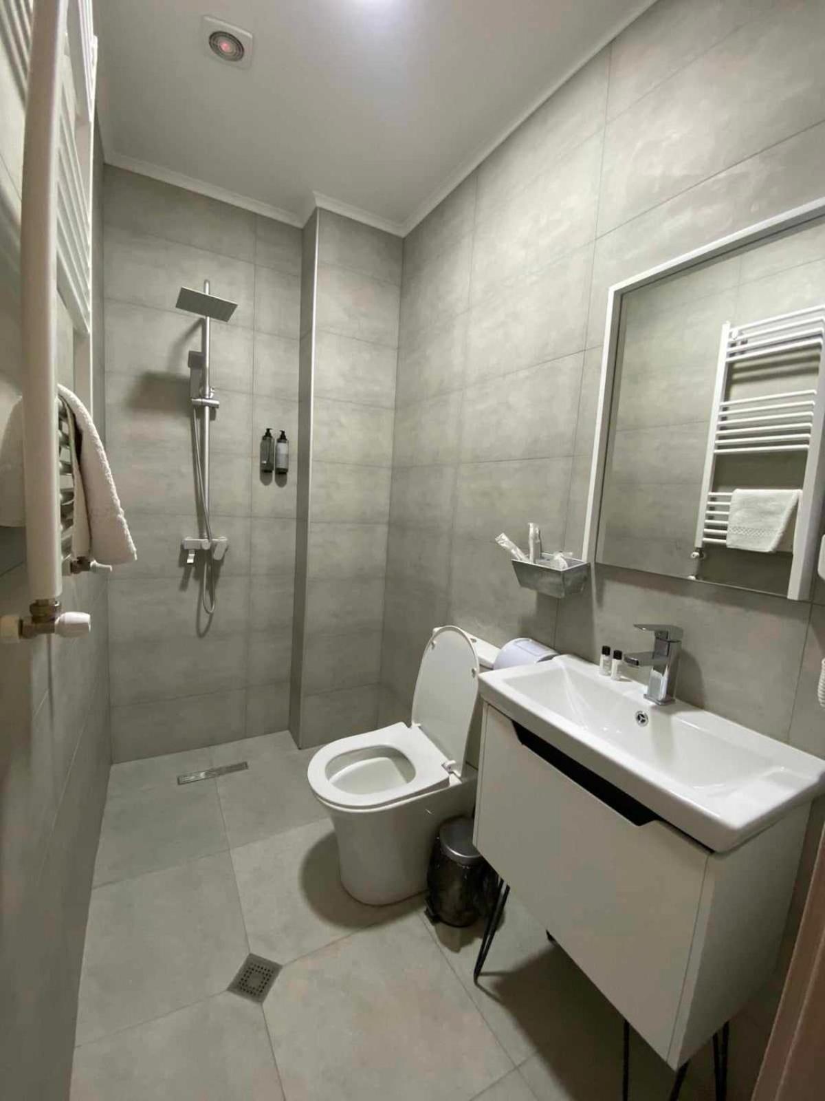 Hotel The Builder 124 Tbilisi Exterior foto